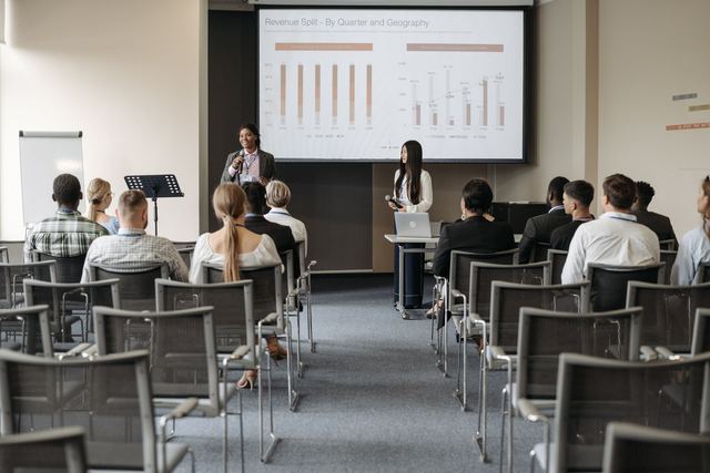 Frais de séminaire : ce qui se déduit, ce qui se requalifie Frais de séminaire : ce qui se déduit, ce qui se requalifie